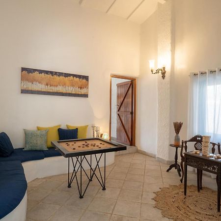Lohonostays Villa Santorini อลีบาก ภายนอก รูปภาพ