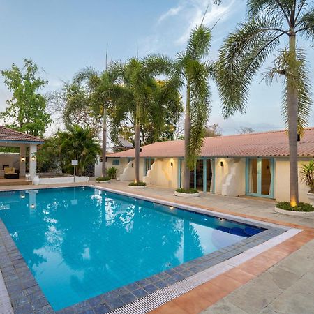 Lohonostays Villa Santorini อลีบาก ภายนอก รูปภาพ