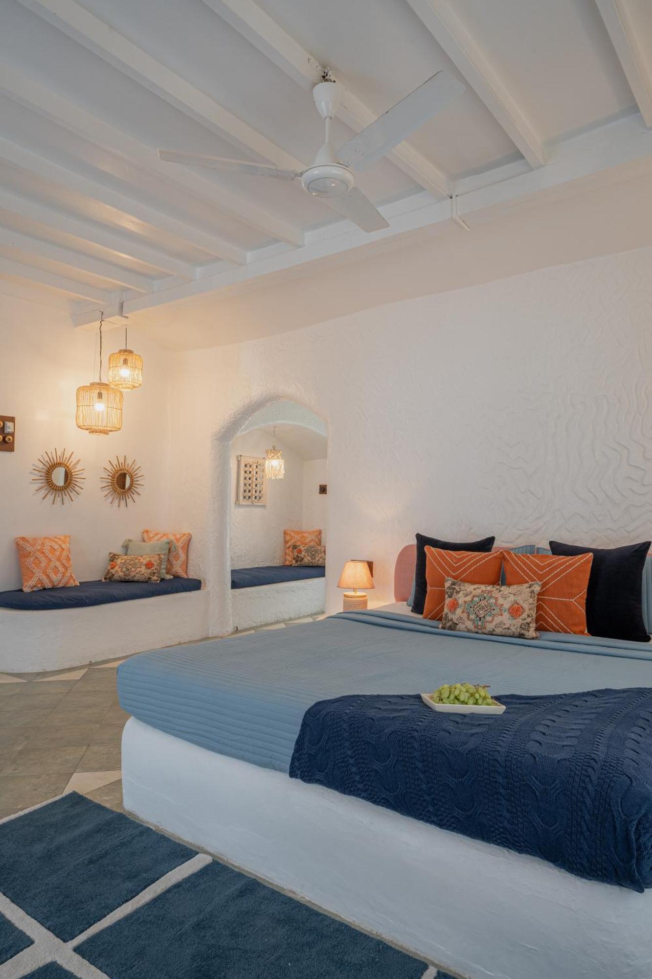 Lohonostays Villa Santorini อลีบาก ภายนอก รูปภาพ