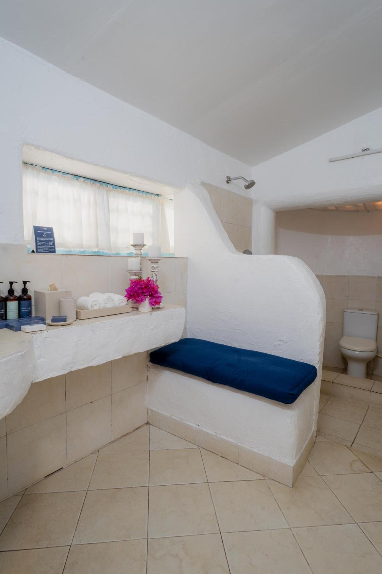 Lohonostays Villa Santorini อลีบาก ภายนอก รูปภาพ