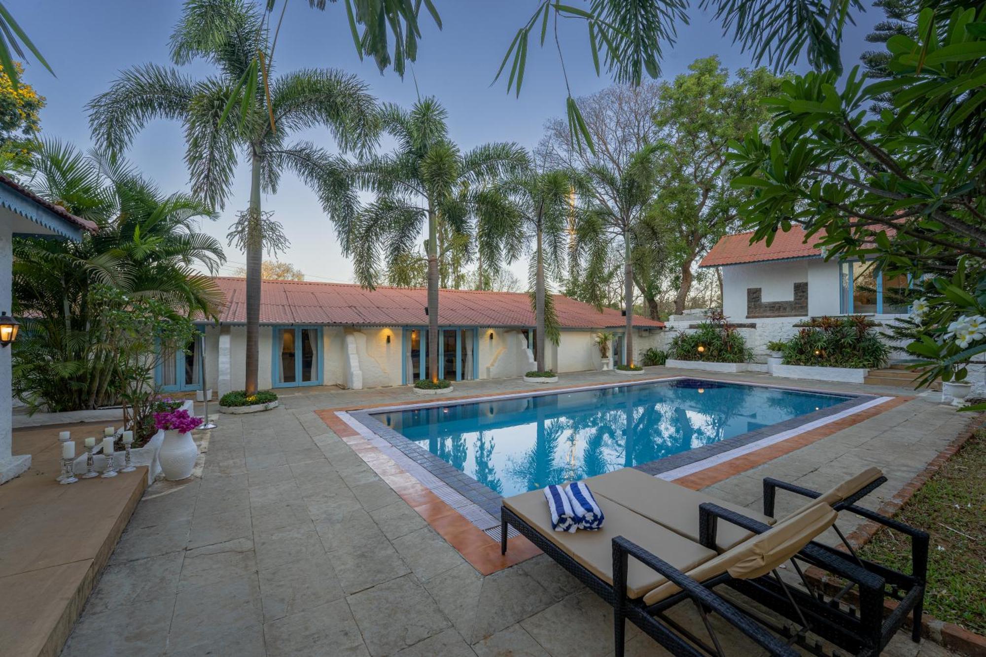 Lohonostays Villa Santorini อลีบาก ภายนอก รูปภาพ