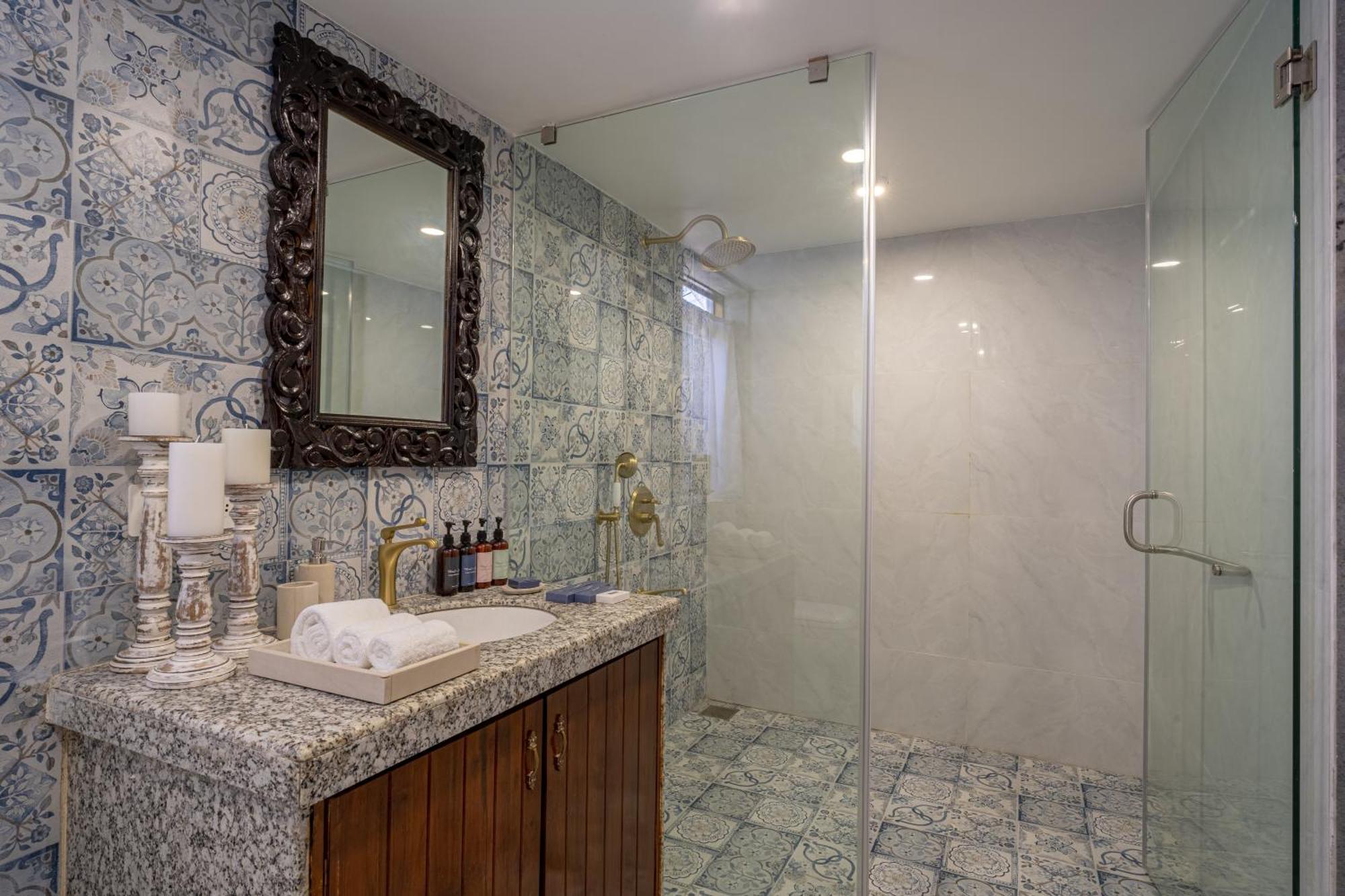 Lohonostays Villa Santorini อลีบาก ภายนอก รูปภาพ